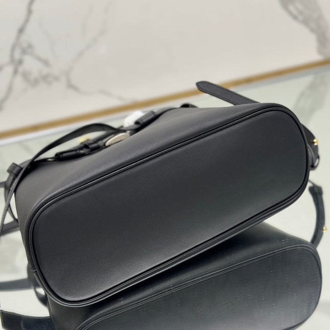 TOTE BAG WITH BELT 32 IN BLACK IMPORTED CALFSKIN