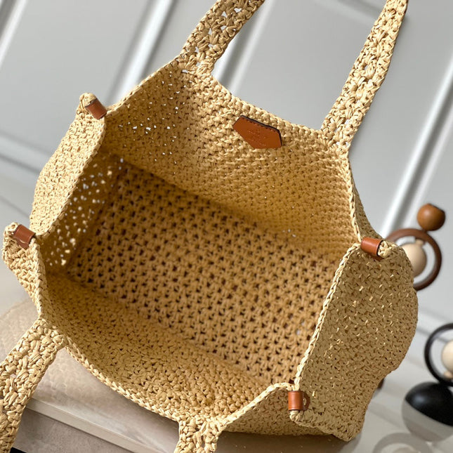 ONTHEGO MM 37 IN BEIGE WOVEN RAFFIA WITH LEATHER DETAILING
