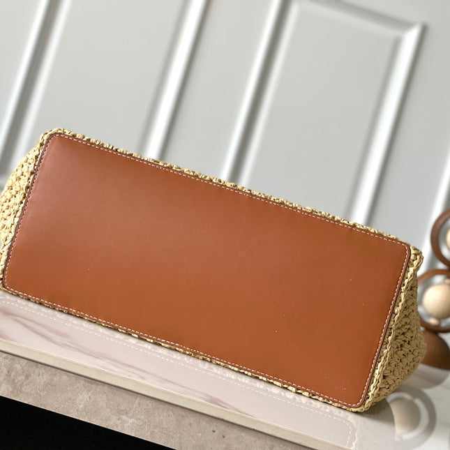 ONTHEGO MM 37 IN BEIGE WOVEN RAFFIA WITH LEATHER DETAILING
