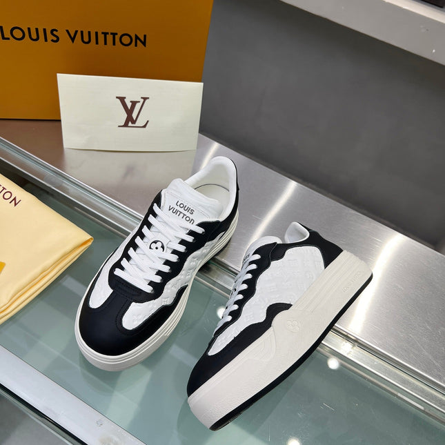 LV WOMEN GROOVY PLATFORM IN WHITE MIX BLACK EMBOSSED CALFSKIN