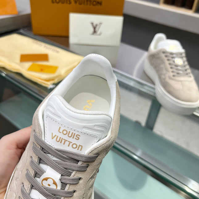LV WOMEN GROOVY PLATFORM IN CAMEL BROWN EMBOSSED SUEDE