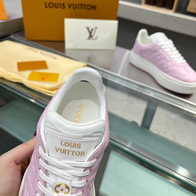 LV WOMEN GROOVY PLATFORM IN LIGHT PINK EMBOSSED CALFSKIN