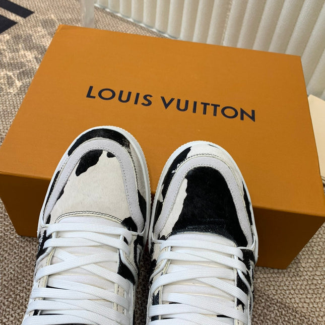LV TRAINER SNEAKER BLACK MIX WHITE