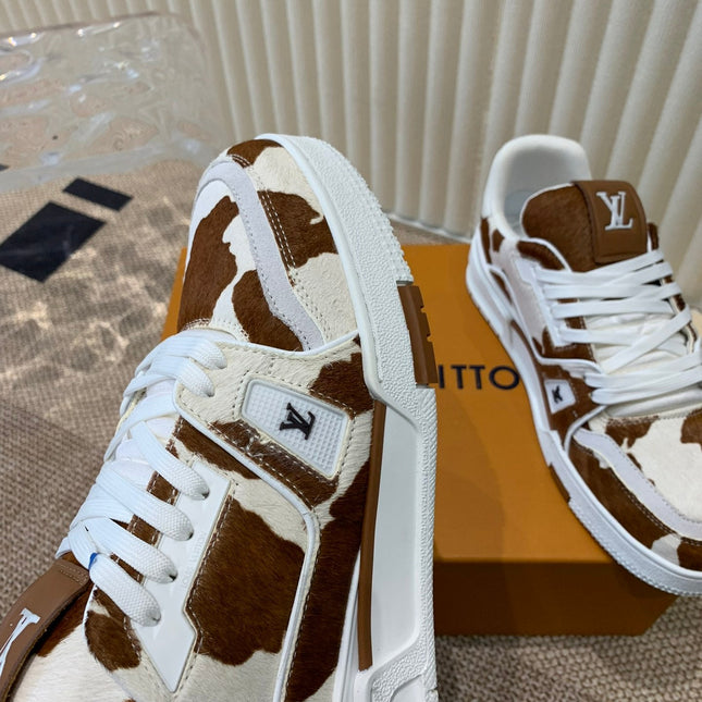 LV TRAINER SNEAKER PONY BROWN MIX WHITE