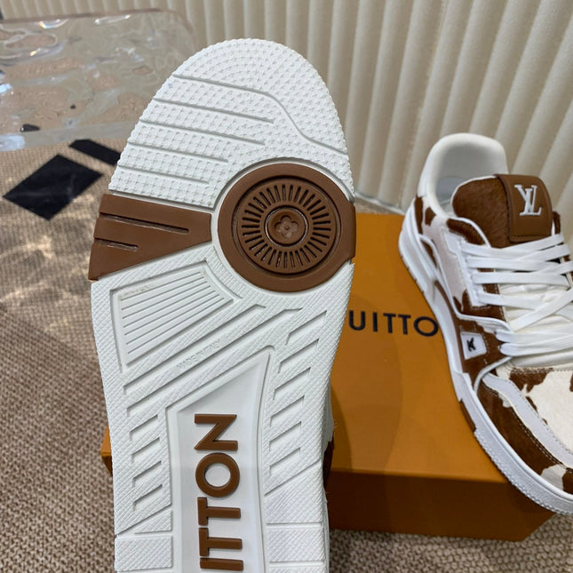 LV TRAINER SNEAKER PONY BROWN MIX WHITE