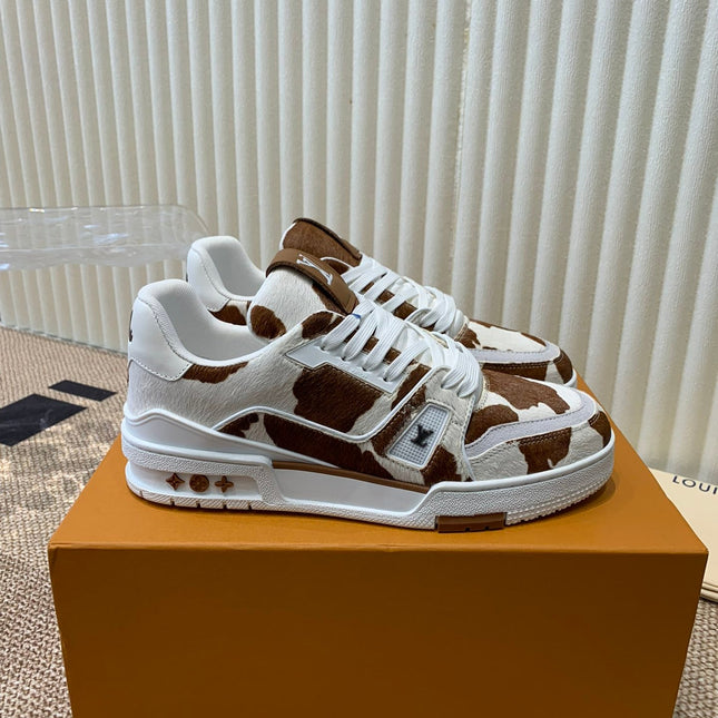 LV TRAINER SNEAKER PONY BROWN MIX WHITE