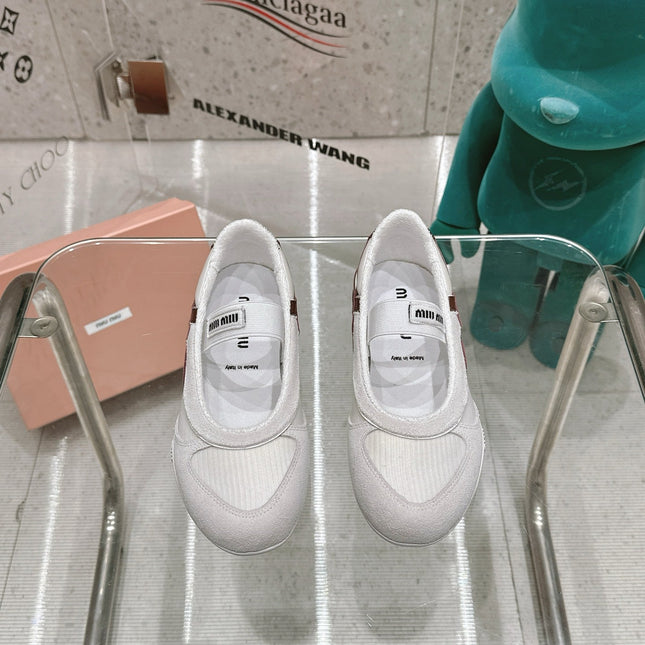 BALLERINAS IN WHITE TECHNICAL FABRIC AND SUEDE