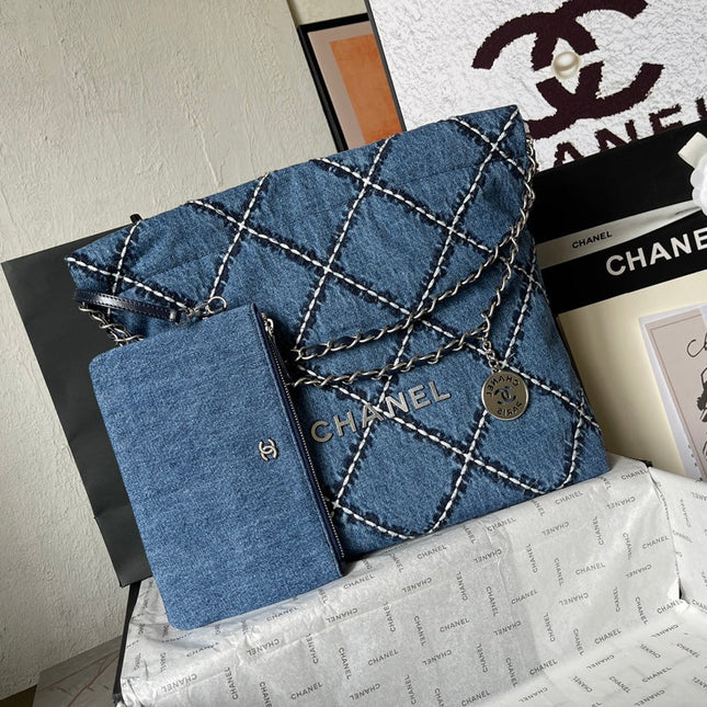CC MEDIUM 37 CROSSBODY BAG IN BLUE DENIM WITH CHAIN