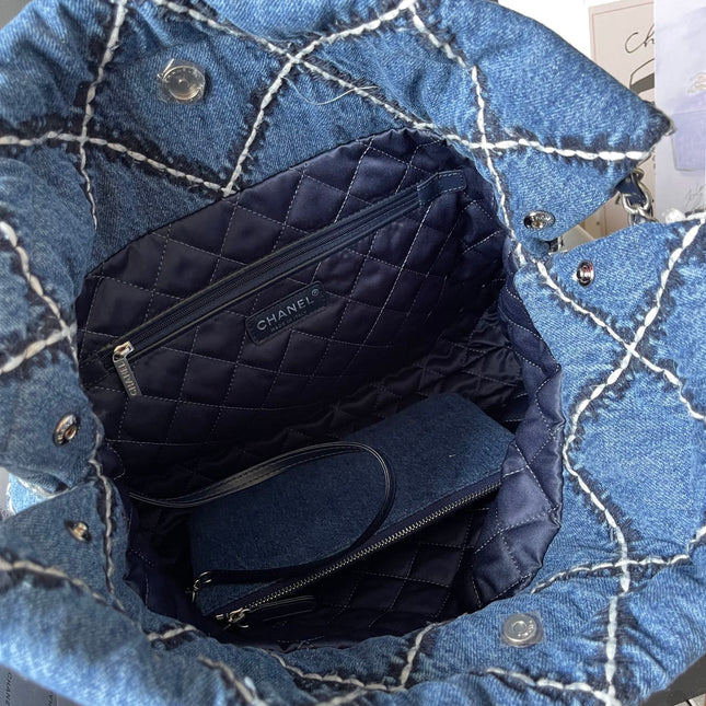 CC LARGE 42 CROSSBODY BAG IN BLUE DENIM WITH CHAIN