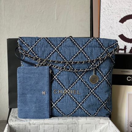 CC LARGE 42 CROSSBODY BAG IN BLUE DENIM WITH CHAIN