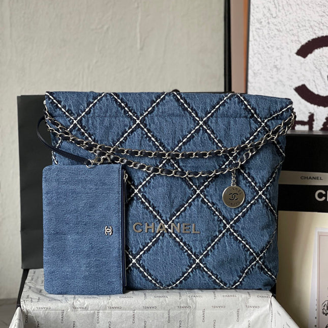 CC LARGE 42 CROSSBODY BAG IN BLUE DENIM WITH CHAIN