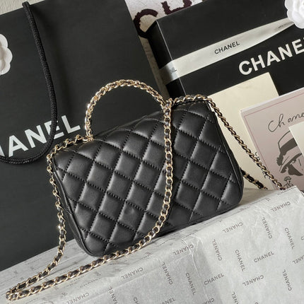 CC MINI 18 FLAP BAG IN BLACK LAMBSKIN