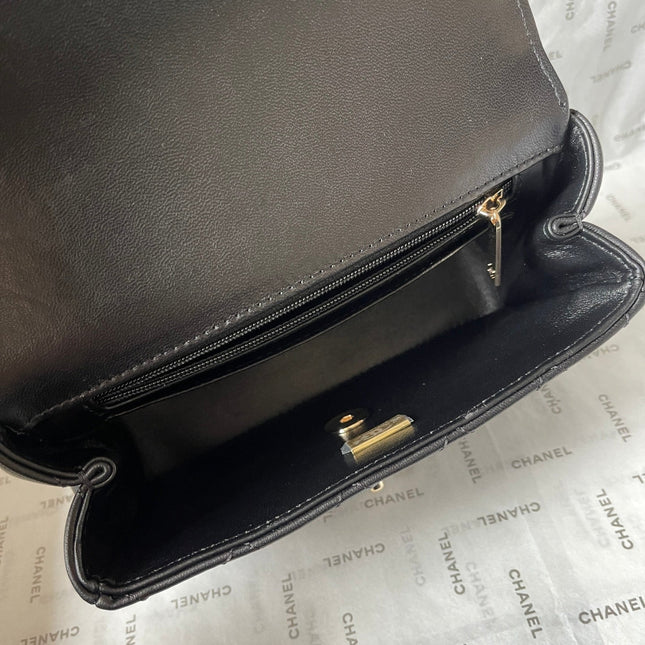 CC MINI 18 FLAP BAG IN BLACK LAMBSKIN