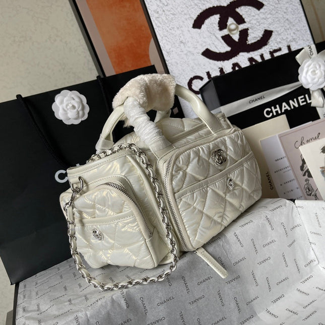 CC LARGE 35 BOWLING BAG IN WHITE CALFSKIN