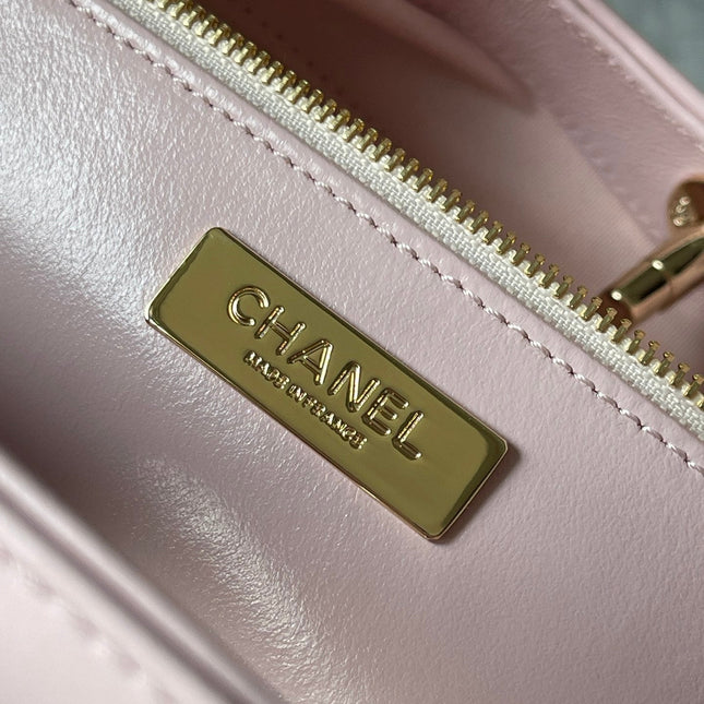 CC MEDIUM 36 SHOPPING BAG IN LIGHT PINK CALFSKIN