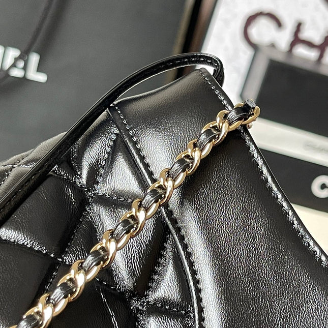CC MEDIUM 36 SHOPPING BAG IN BLACK CALFSKIN