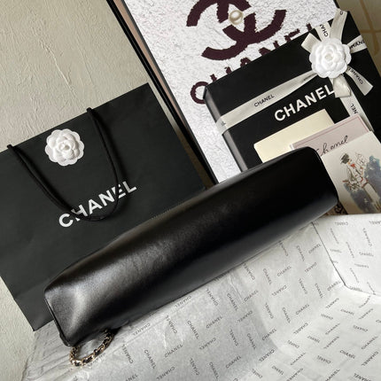 CC MEDIUM 36 SHOPPING BAG IN BLACK CALFSKIN