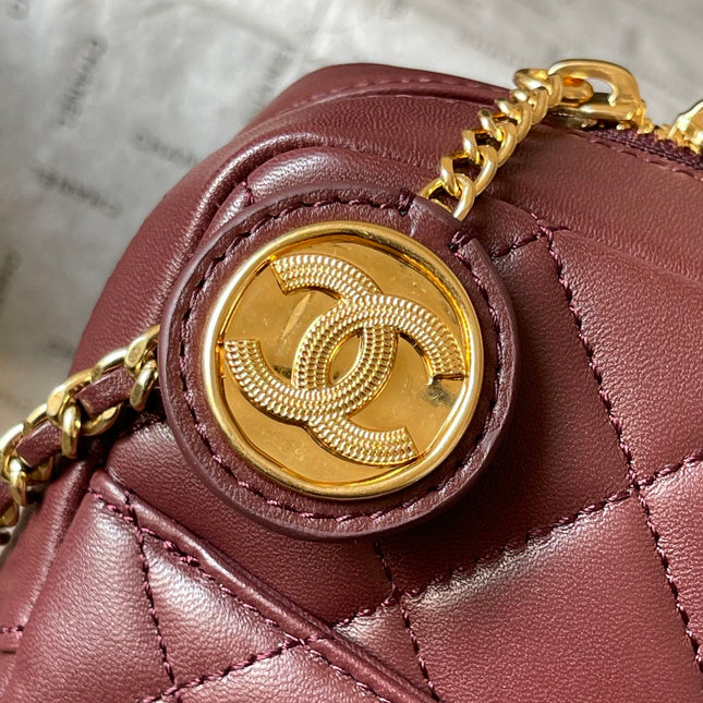 CAMERA BAG 24 IN BUCCANEER RED QUILTED LAMBSKIN DOUBLE C GOLD COIN