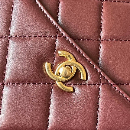 CAMERA BAG 24 IN BUCCANEER RED QUILTED LAMBSKIN DOUBLE C GOLD COIN