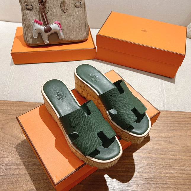 HM 25S HIGH WEDGE SANDALS IN DARK MOSS GREEN LAMBSKIN STYLE 32