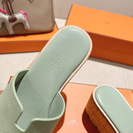 HM 25S HIGH WEDGE SANDALS IN SOFT MINT GREEN LAMBSKIN STYLE 28