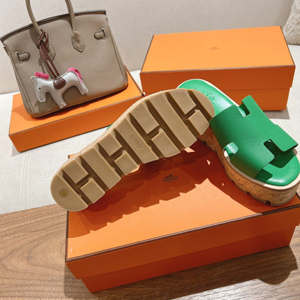 HM 25S HIGH WEDGE SANDALS IN GREEN LAMBSKIN STYLE 25