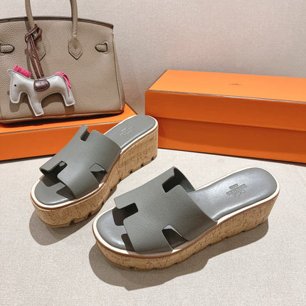 HM 25S HIGH WEDGE SANDALS IN LIGHT GREY LAMBSKIN STYLE 9