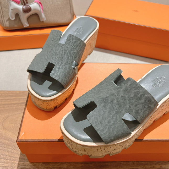 HM 25S HIGH WEDGE SANDALS IN GREY LAMBSKIN STYLE 7