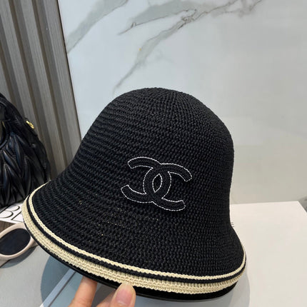 STRAW BUCKET HAT IN BLACK 672971