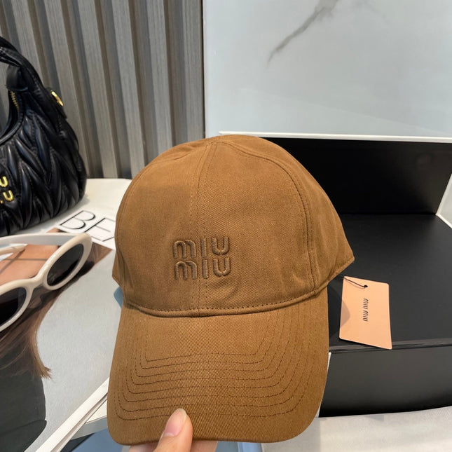 MM BASEBALL CAP IN BURNT ORANGE FABRIC BRAND EMBROIDERY