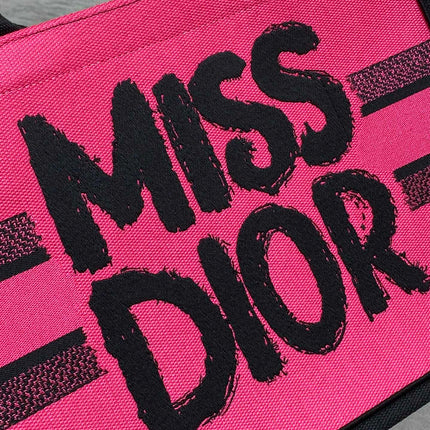 BOOK TOTE 36 IN CERISE RED MIX MINSK PURPLE CANVAS 226510