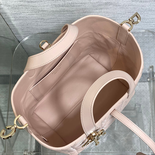 DIOR 25S ALWAYS BAG 22 IN LIGHT PINK MACROCANNAGE CALFSKIN GOLD HARDWARE