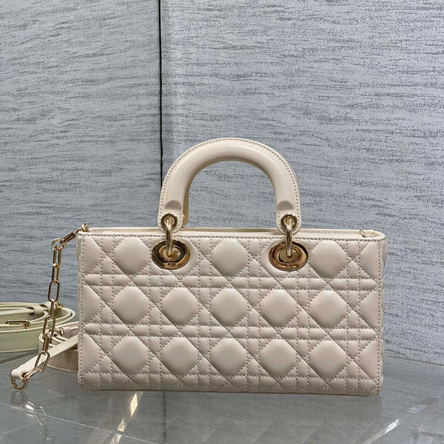 DIOR 25S MEDIUM LADY D-JOY 26 IN BEIGE LAMBSKIN GOLD HARDWARE