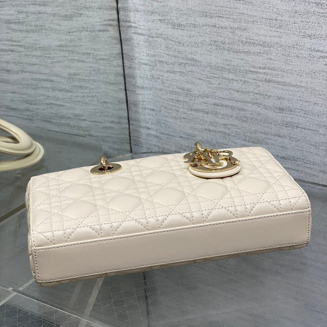 DIOR 25S MEDIUM LADY D-JOY 26 IN BEIGE LAMBSKIN GOLD HARDWARE