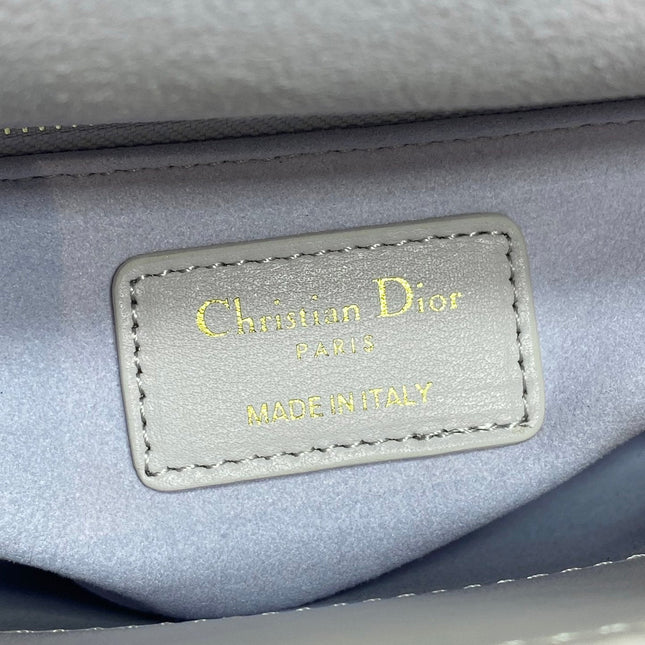 DIOR 25S MINI LADY DIOR BAG 17 IN LILAC CANNAGE CALFSKIN GOLD HARDWARE