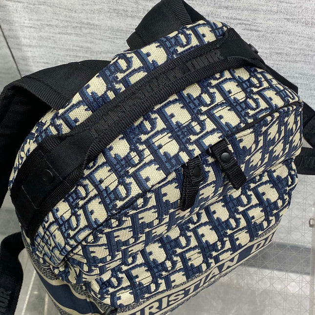 DIOR 25S TRAVEL BACKPACK 31 IN BLUE CANVAS OBLIQUE JACQUARD