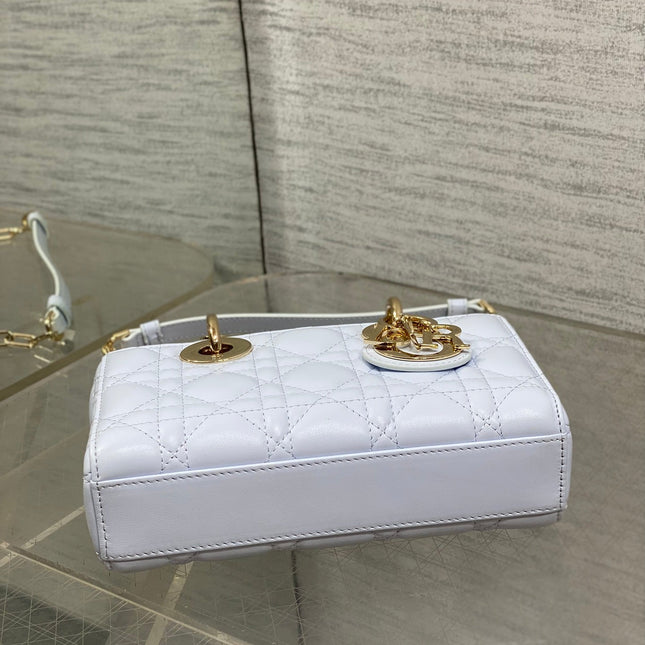 DIOR 25S SMALL LADY D‑JOY BAG 19 IN LIGHT BLUE CANNAGE CALFSKIN GOLD HARDWARE