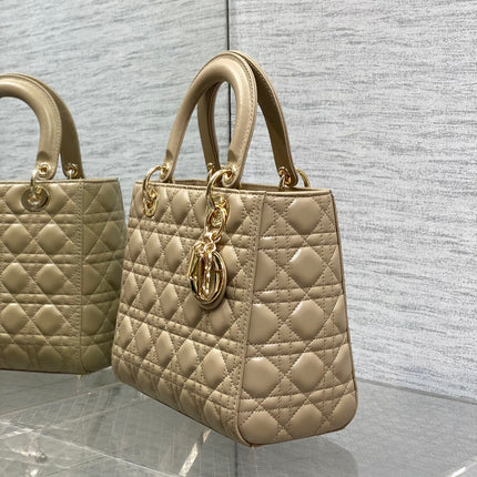 DIOR 25S MEDIUM LADY BAG 24 IN POWDER BEIGE CALFSKIN GOLD HARDWARE