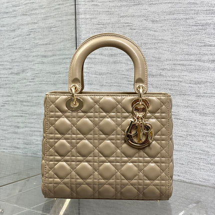 DIOR 25S MEDIUM LADY BAG 24 IN POWDER BEIGE CALFSKIN GOLD HARDWARE