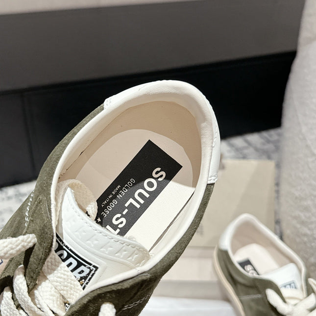 SOUL STAR SNEAKERS IN KELP GREEN SUEDE WHITE HEEL TAB