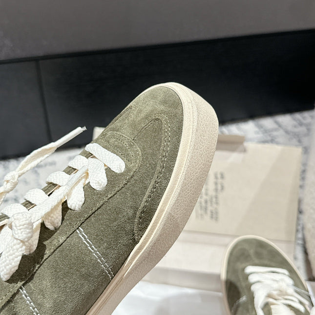 SOUL STAR SNEAKERS IN KELP GREEN SUEDE WHITE HEEL TAB