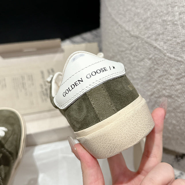SOUL STAR SNEAKERS IN KELP GREEN SUEDE WHITE HEEL TAB