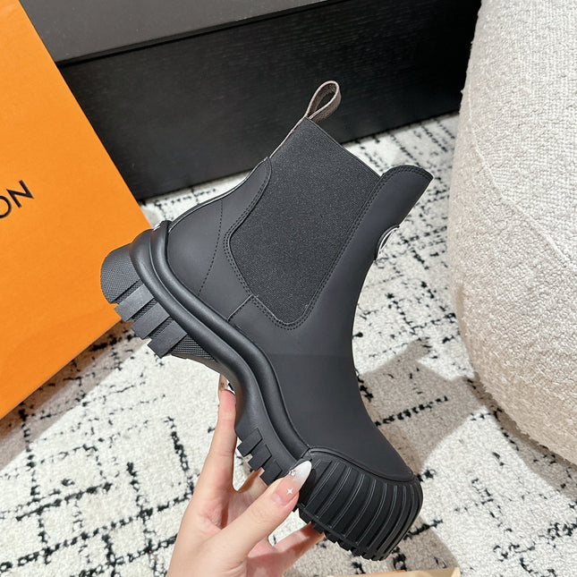RUBY BOOTS IN BLACK CALFSKIN