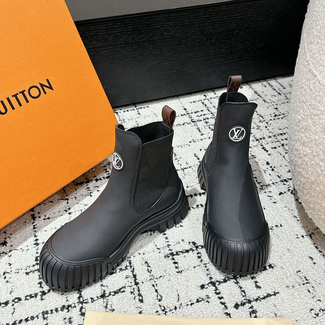 RUBY BOOTS IN BLACK CALFSKIN
