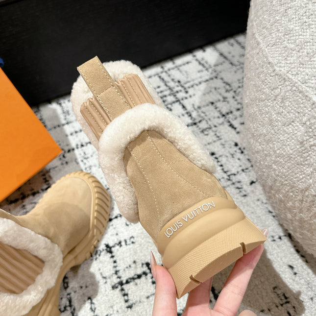 RUBY FLAT ANKLE BOOT IN TORTILLA BROWN SUEDE WITH WHITE SHEARLING