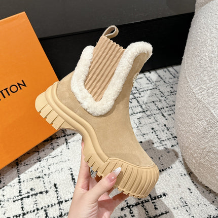 RUBY FLAT ANKLE BOOT IN TORTILLA BROWN SUEDE WITH WHITE SHEARLING