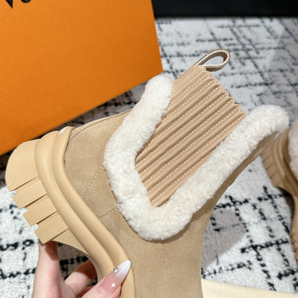 RUBY FLAT ANKLE BOOT IN TORTILLA BROWN SUEDE WITH WHITE SHEARLING