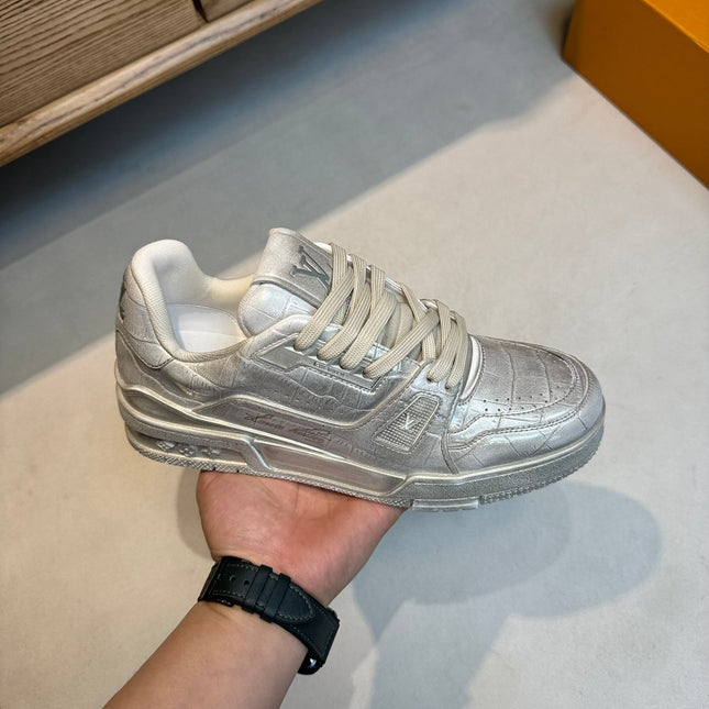 LV MEN'S LUXURY DESIGNER SPORTS SILVER SNEAKERS