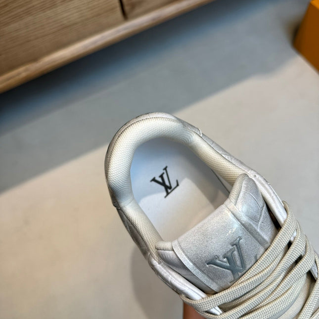 LV MEN'S LUXURY DESIGNER SPORTS SILVER SNEAKERS