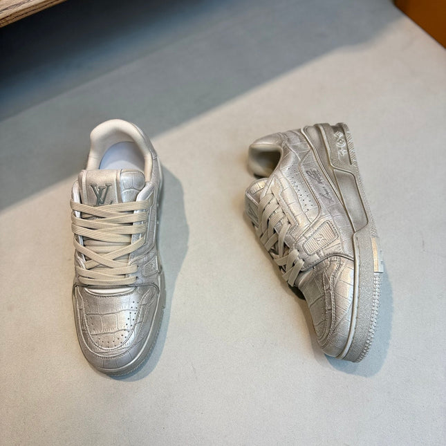 LV MEN'S LUXURY DESIGNER SPORTS SILVER SNEAKERS